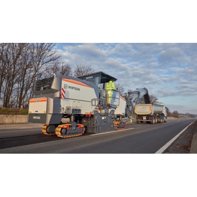 济南维特根铣刨机出租，济南维特根精铣刨机租赁